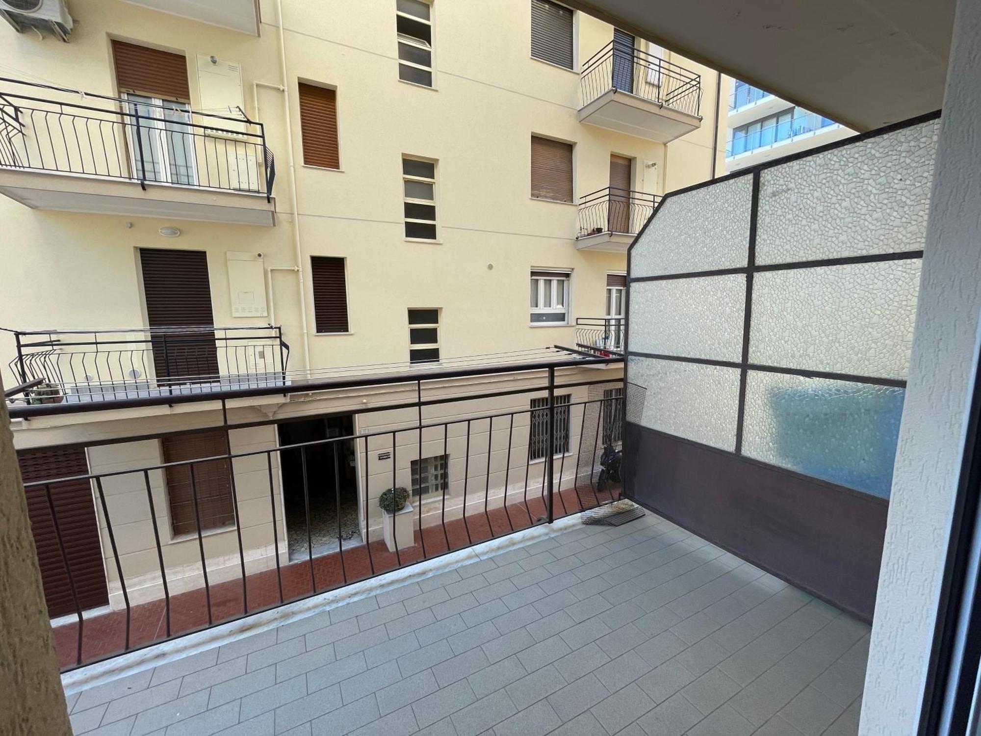 Appartement 50 Metri Dal Mare - Free Parking E A/C à Pietra Ligure Chambre photo